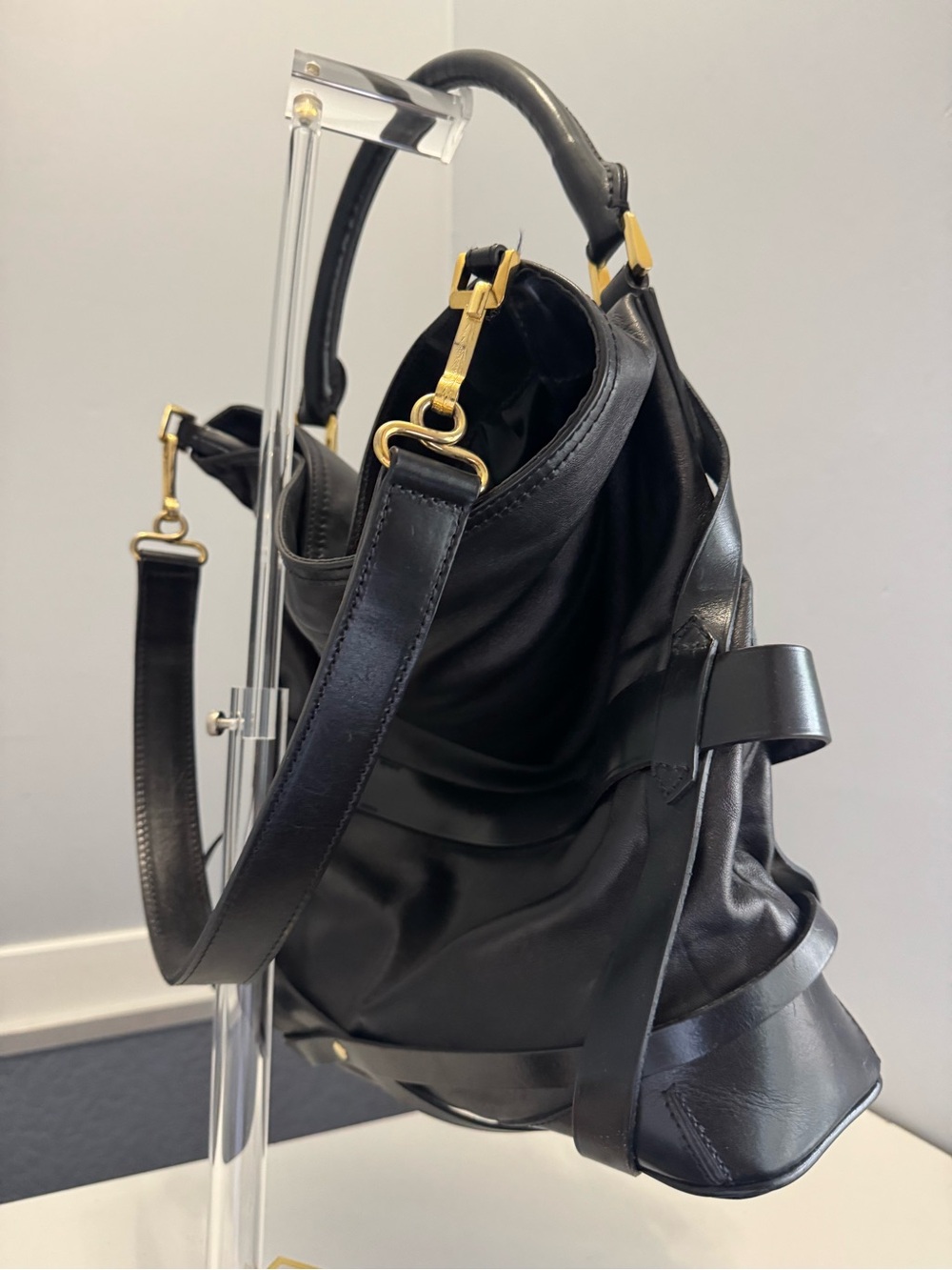 Burberry black leather tote shoulder bag - Picture 16 of 16